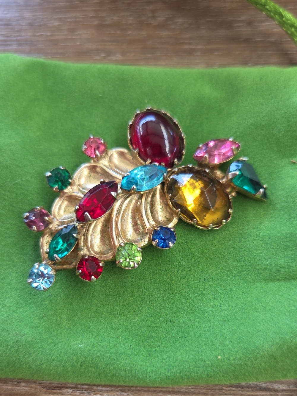 Multicolor Vintage Crystal Brooch - Gold Setting